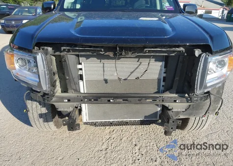 2022 GMC Canyon 4Wd Short Box Elevation from USA, damaged, VIN 1GTG6CEN7N1195745